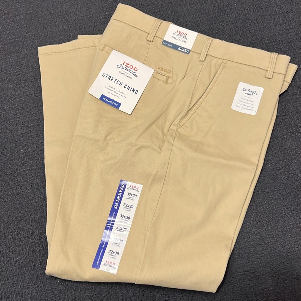NWT IZOD Saltwater Stretch Chino